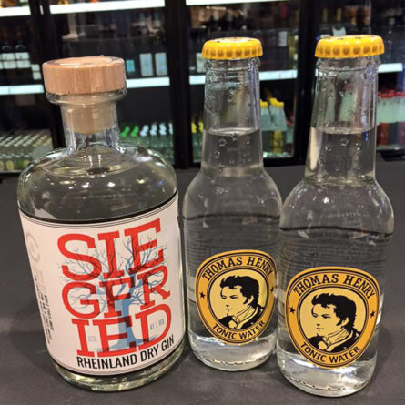 Whatever Torstraße Spätkauf Berlin Gin Tonic