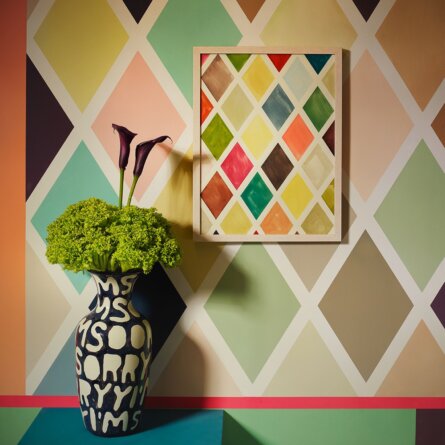 Charlotte Crome farbige Wandgestaltung Hamburg Rauten