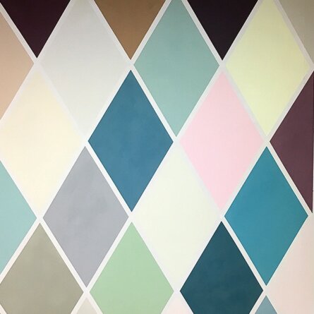 Charlotte Crome farbige Wandgestaltung Rauten