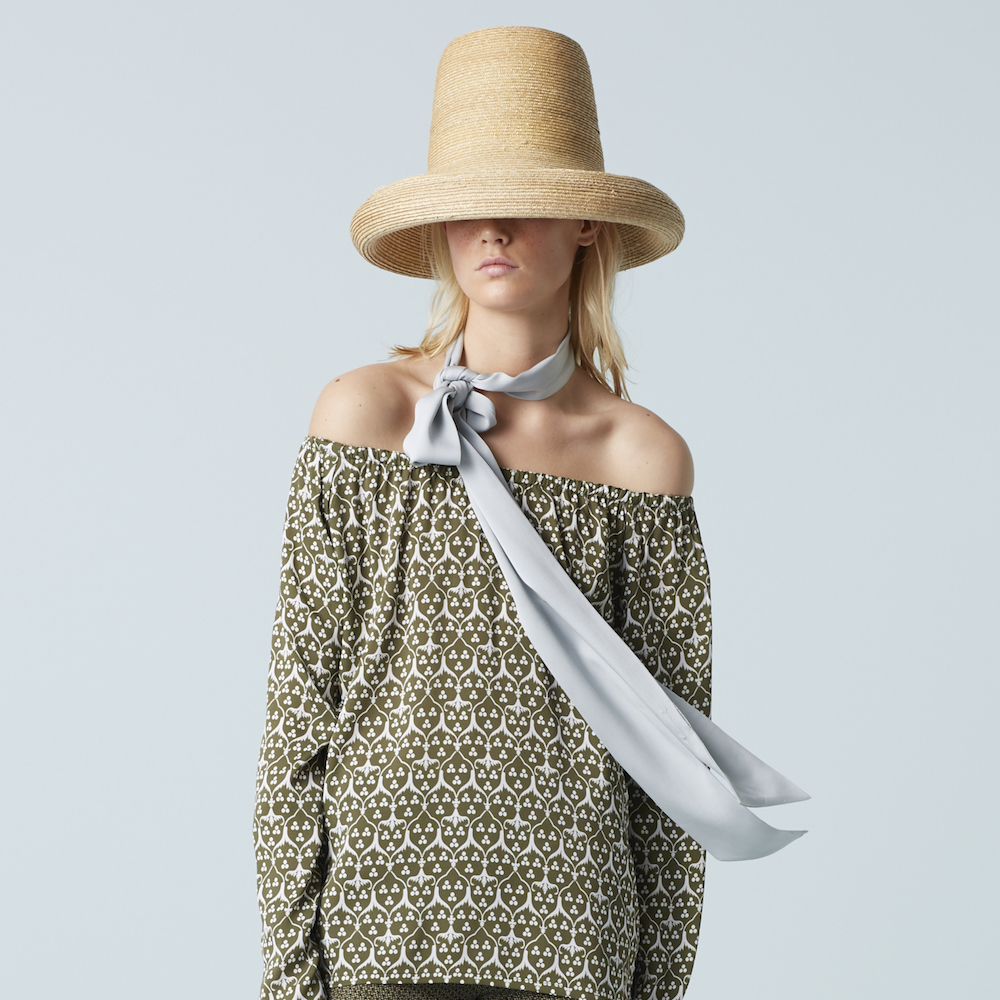 Zürich Parenti Bluse im Carmenschnitt aus Seide Zürich Parenti Bluse im Carmenschnitt aus Seide