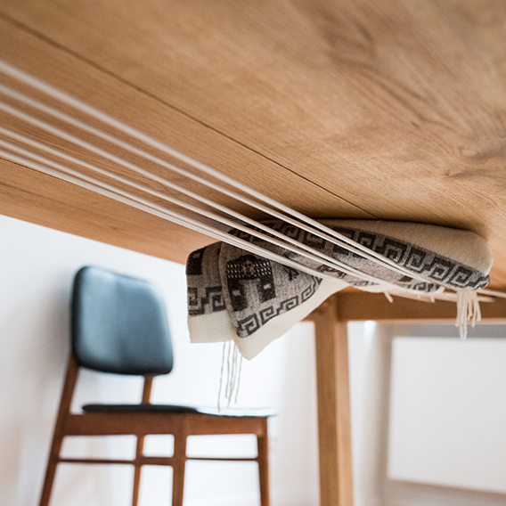 Carolin Zeyher El Caballito Tisch