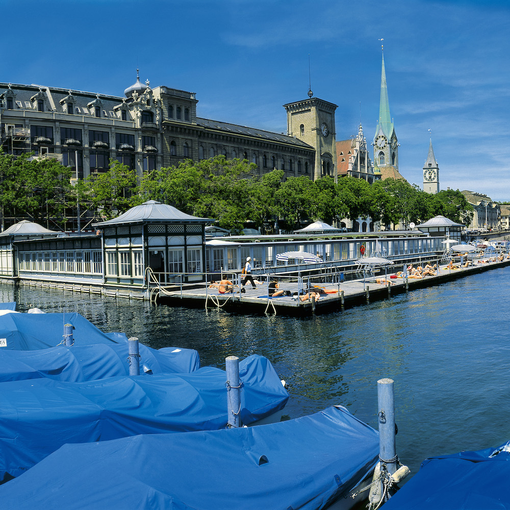 Frauenbadi Zürich Schwimmbad und Bar