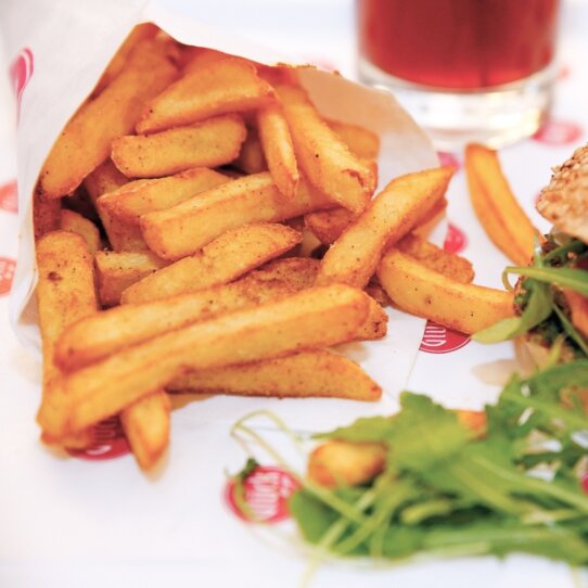 Glück to go Wellfood Burger Ayurveda Pommes Berlin