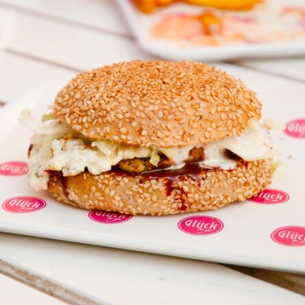 Glück to go Wellfood Burger Berlin Orient Express