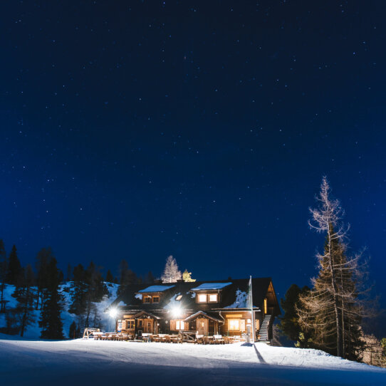 Waidzeit Galsterbergalm bei Nacht