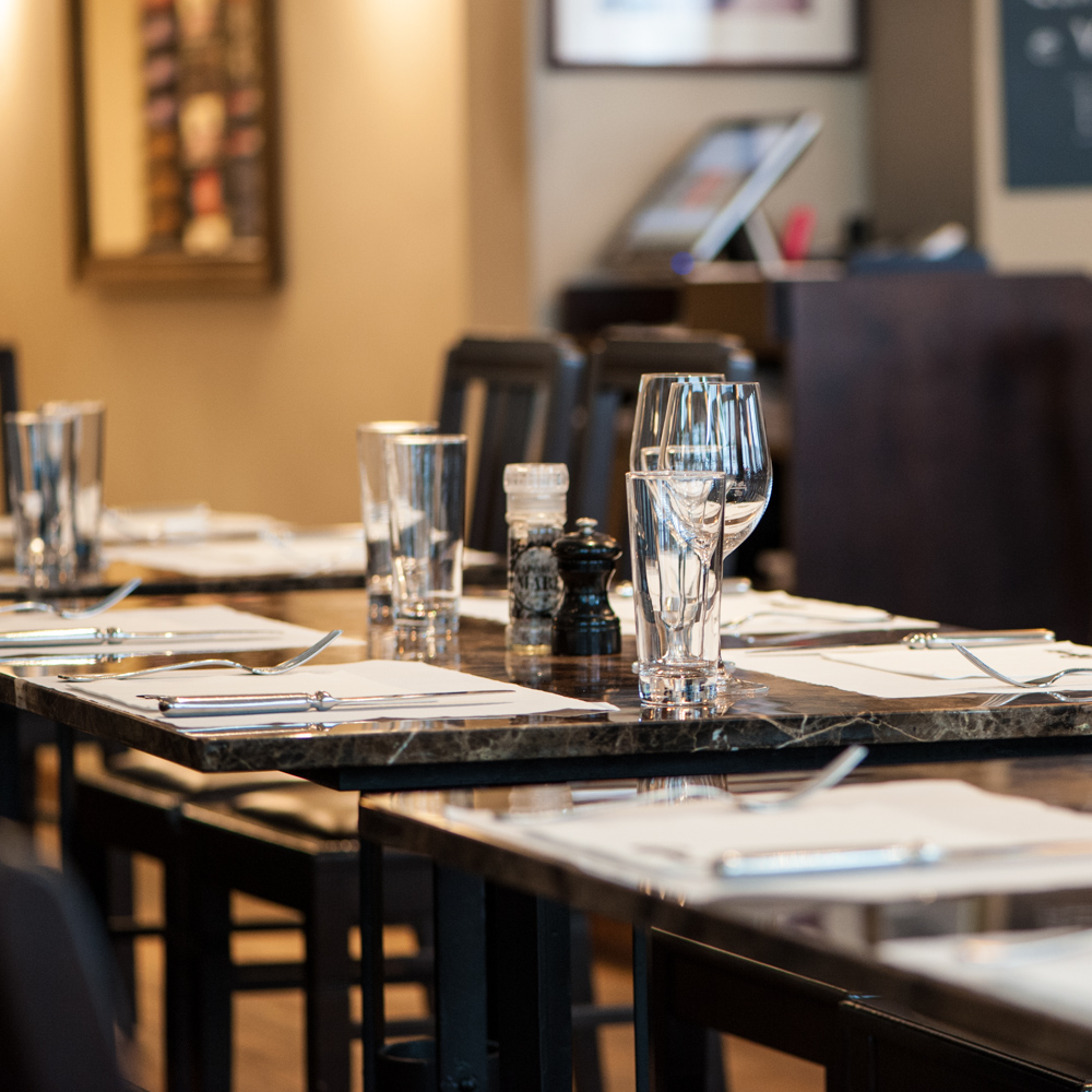 Commercio Restaurant Zürich gedeckt