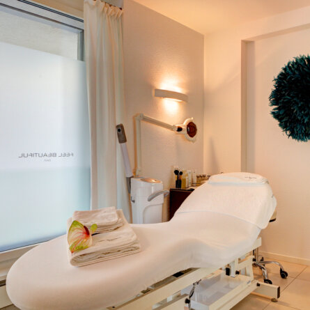 Feel Beautiful Kosmetik Seefeld Zürich Liege