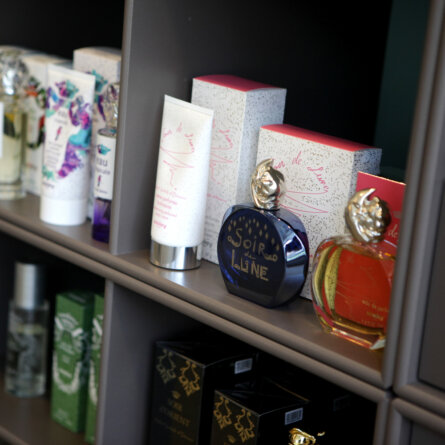 Feel Beautiful Kosmetik Seefeld Zürich Parfüm