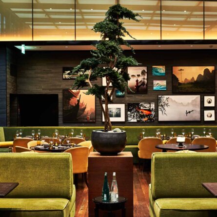 Restaurant Sra Bua im Hotel Adlon