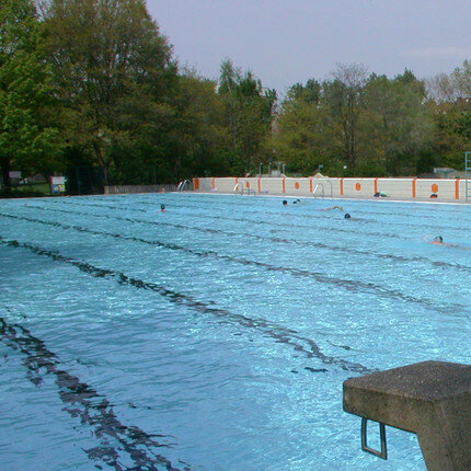 Sommerbad Berlin Kreuzberg Prinzenbad Schwimmbad Sommerbad Berlin Kreuzberg Prinzenbad Schwimmbad