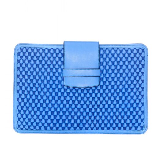 Tissa Fontaneda Clutch Passion aus Nappa Leder in Capri Blau