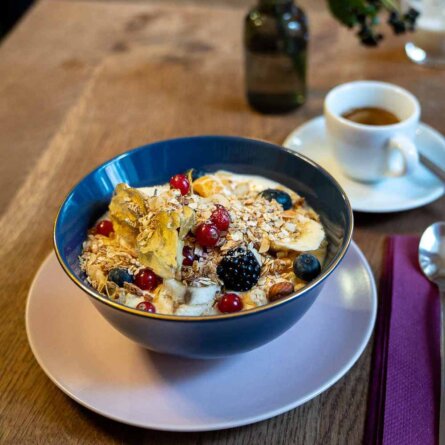 Café Sets in der Schlüterstaße in Berlin Charlottenburg