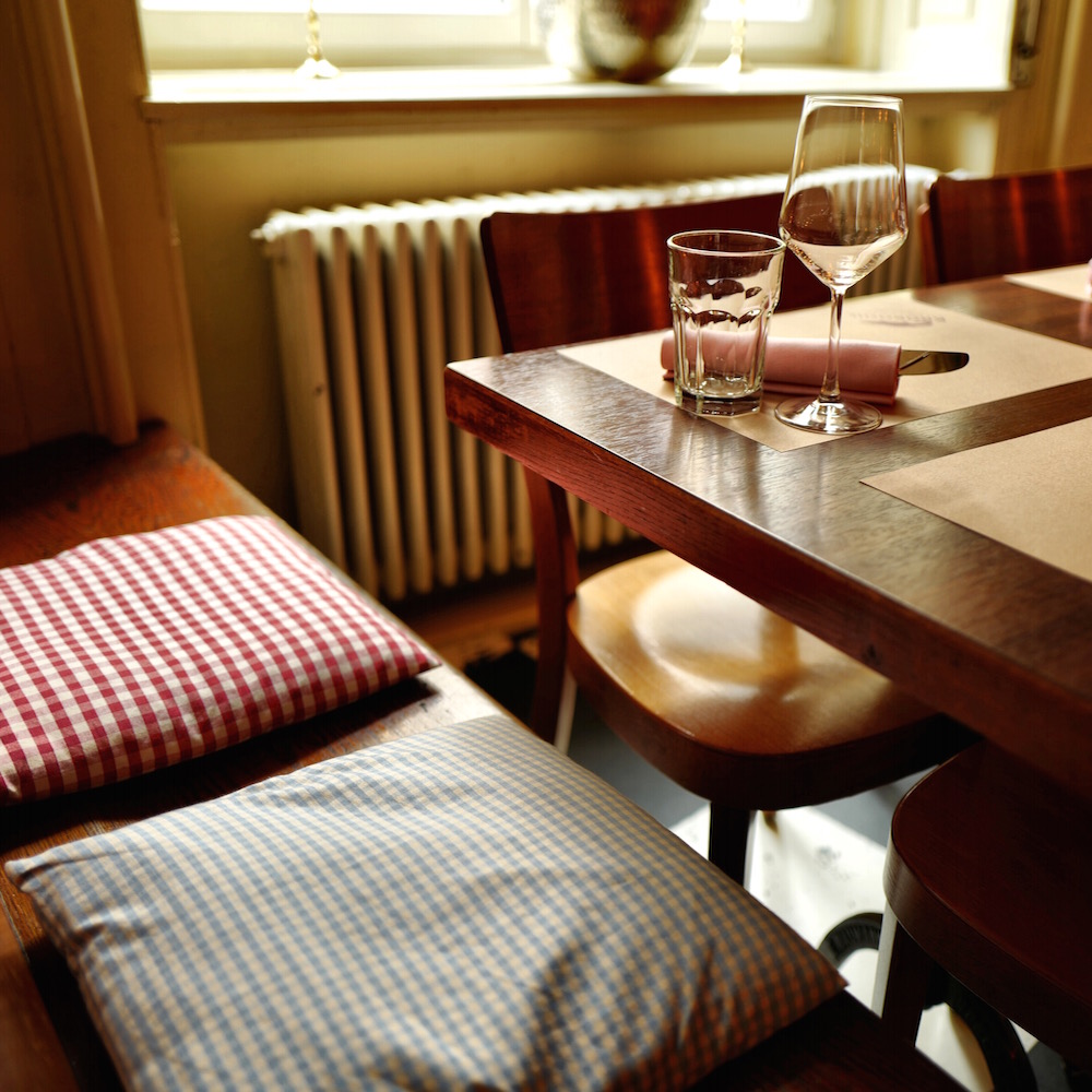 Restaurant Krokodil Zürich Tisch