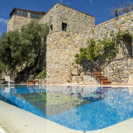 Castillo de Monda Spanien Pool