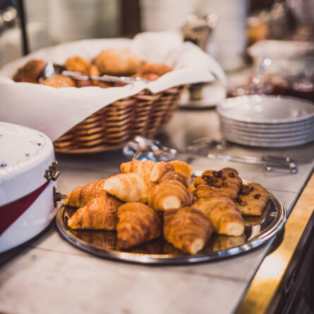 Hotel HENRI Berlin_Frühstücksbuffet in offener Küche