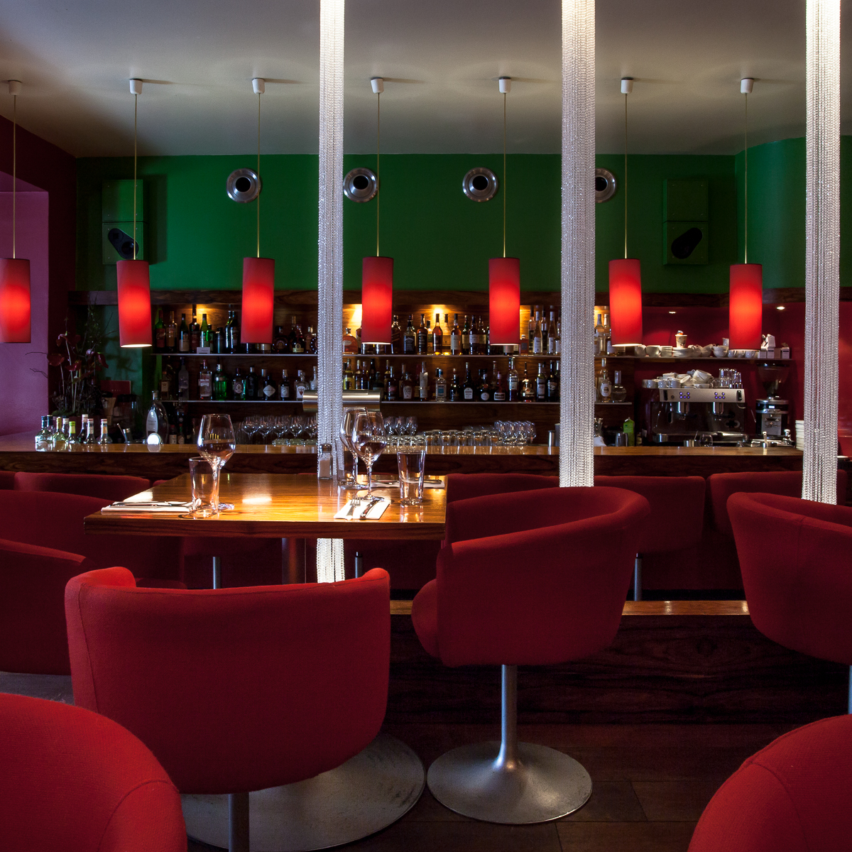 Restaurant + Bar More in Schöneberg-6