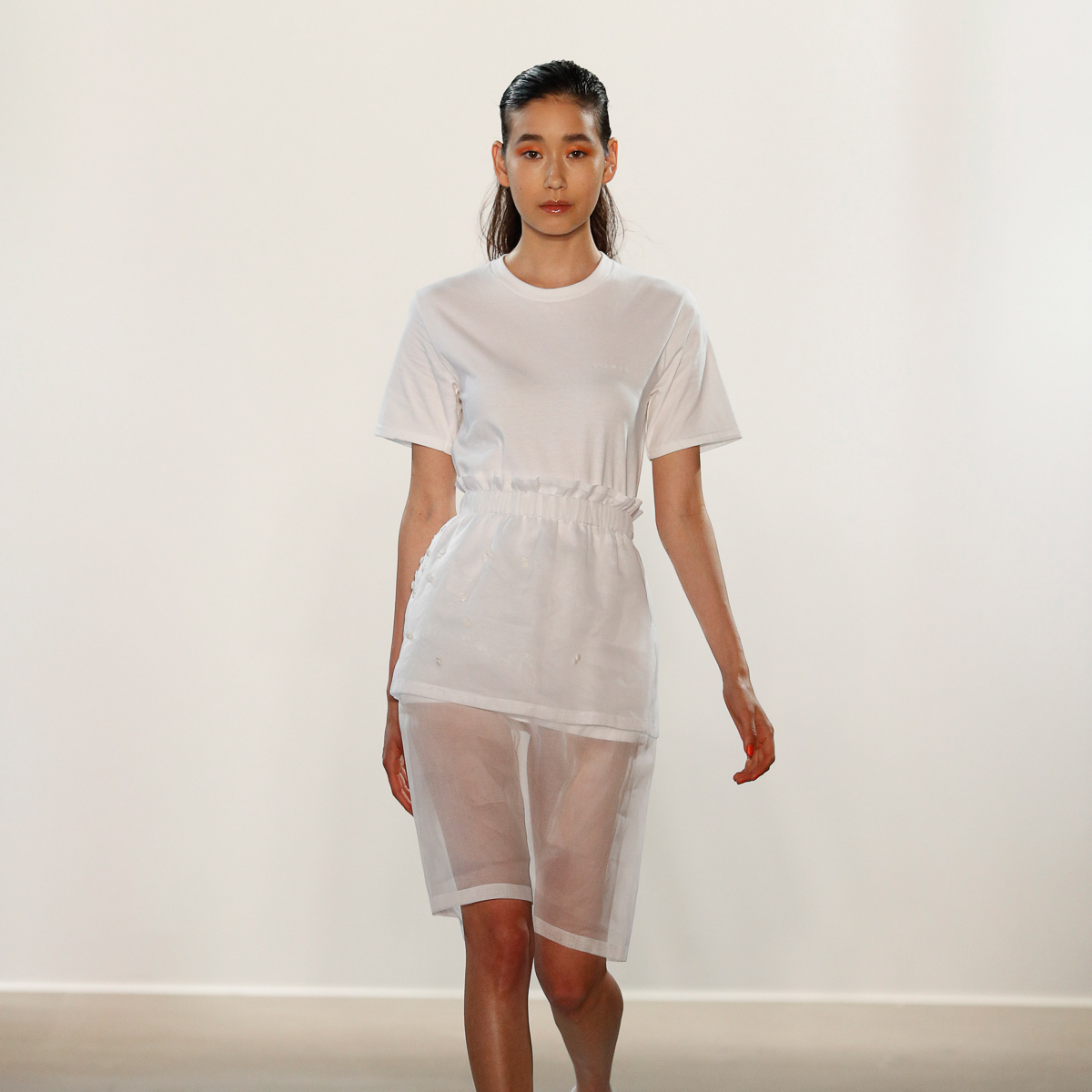 Hien Le Runway Show Fashion Week Berlin FS 2018-2
