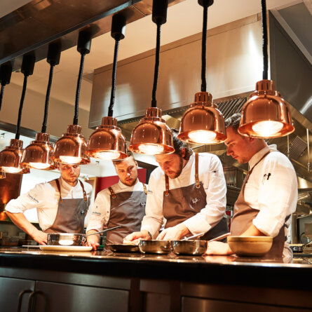 Hotel Restaurant Bar Orania Berlin Kreuzberg-3