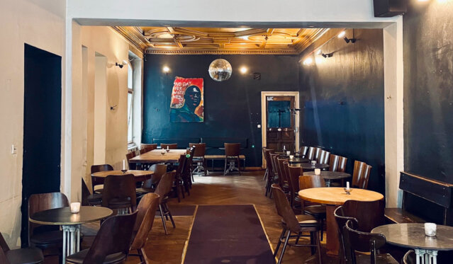 Das Schawarze Café in Berlin-1 Das Schawarze Café in Berlin-1