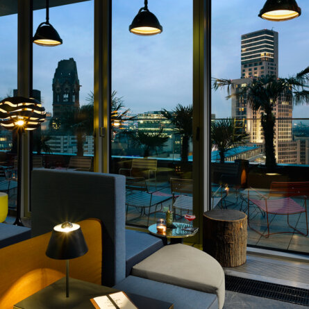 Monkey Bar im Hotel 25Hours Berlin-3