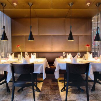 La Maison de l'Entrecote im Indigo Hotel Mitte-2 La Maison de l'Entrecote im Indigo Hotel Mitte-2