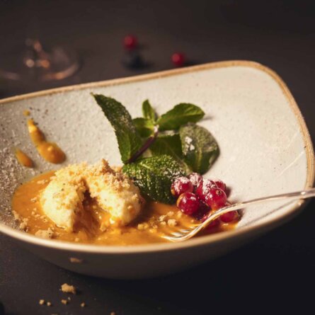 Perlwerk Muenchen Brunch Marillenknoedel