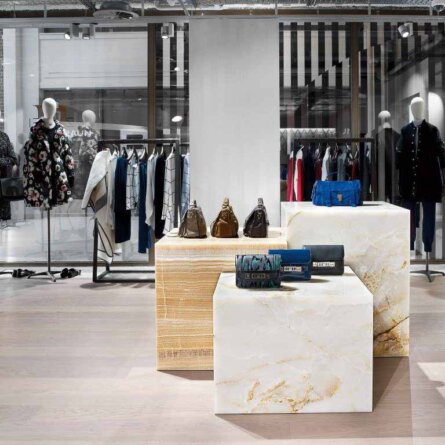 Uzwei Hamburg Fashion Blumen & Café-5