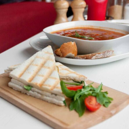 Wein- und Tagesbar AltoAdige Charlottenburg-8