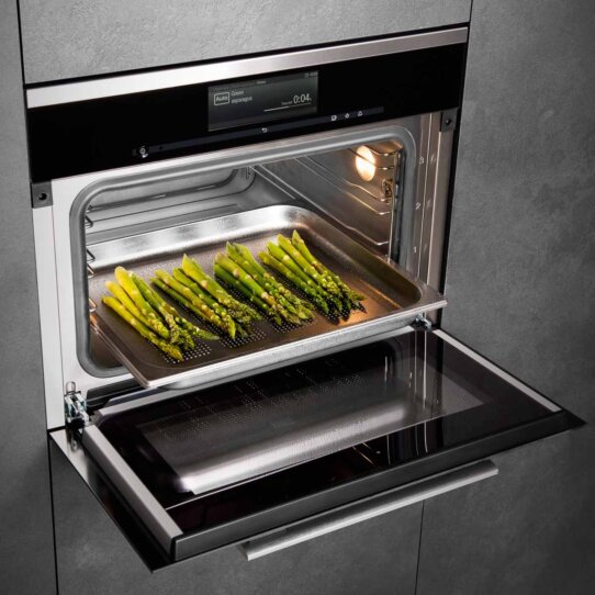 Miele Dampfgarer mit Backofen im Test-5