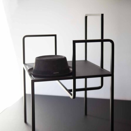 One Plus Elven Möbel in Editionen aus Berlin