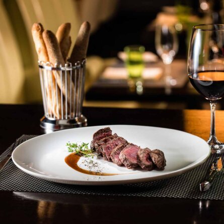 Restaurant Rive Gauche im Hotel Baur au Lac-4