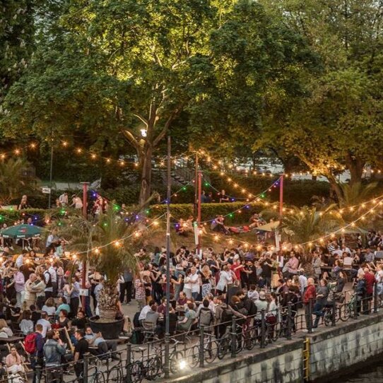 Strandbar Mitte Berlin Spree Monbijou Strandbar Mitte Berlin Spree Monbijou