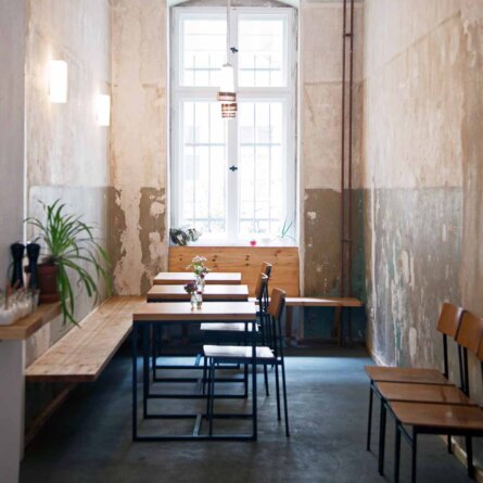 Neumanns Cafe Friedrichshain Interieur