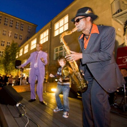 Sommergarten im Hotel Ellington Berlin Wilmersdorf 9