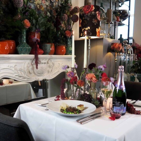 Duke Pop-Up Garden Restaurant-2 Duke Pop-Up Garden Restaurant-2