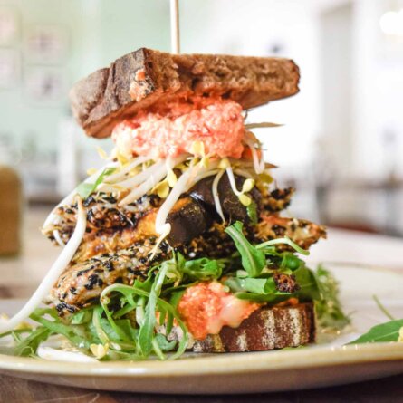 Die Stulle Café für Frühstück Kuchen und Lunch in Berlin Charlottenburg-7