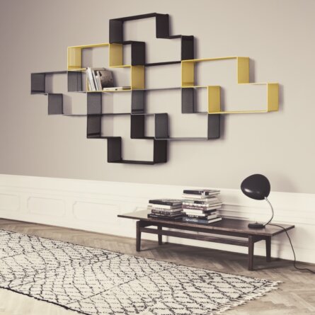 Gubi Kopenhagen_Dedal Regal_Cobra Tischlampe