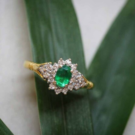 Schmuskstücke bei Antique Vintage Jewellery Berlin Mitte-20