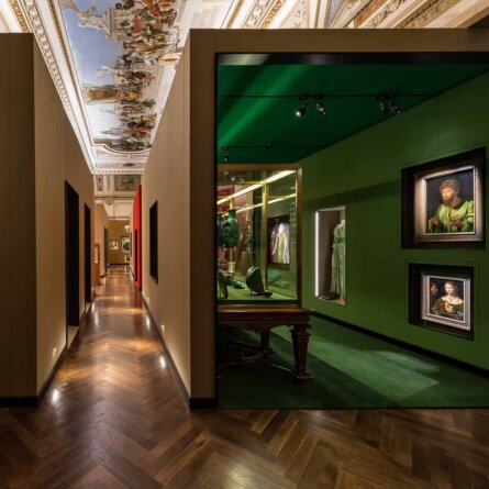 Wes Anderson and Juman Malouf im KHM-3