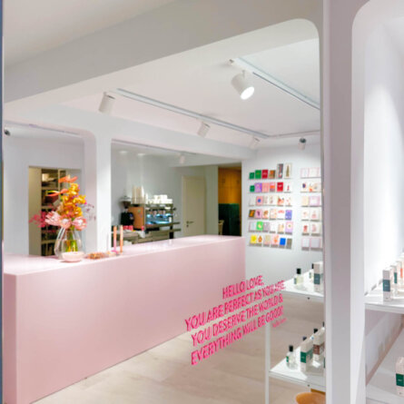 Processed with VSCO with v5 preset