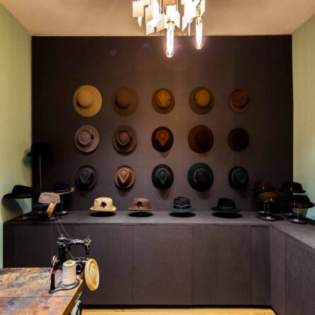 Hüte von Risa in Zürich-5