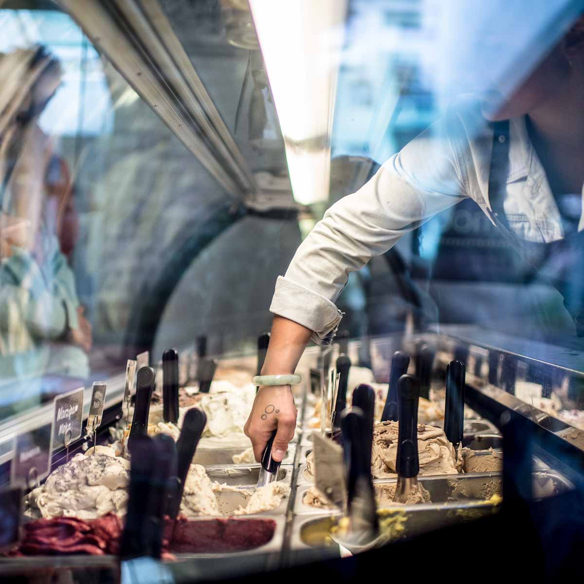 Glace bei Gelateria di Berna in Zürich 3