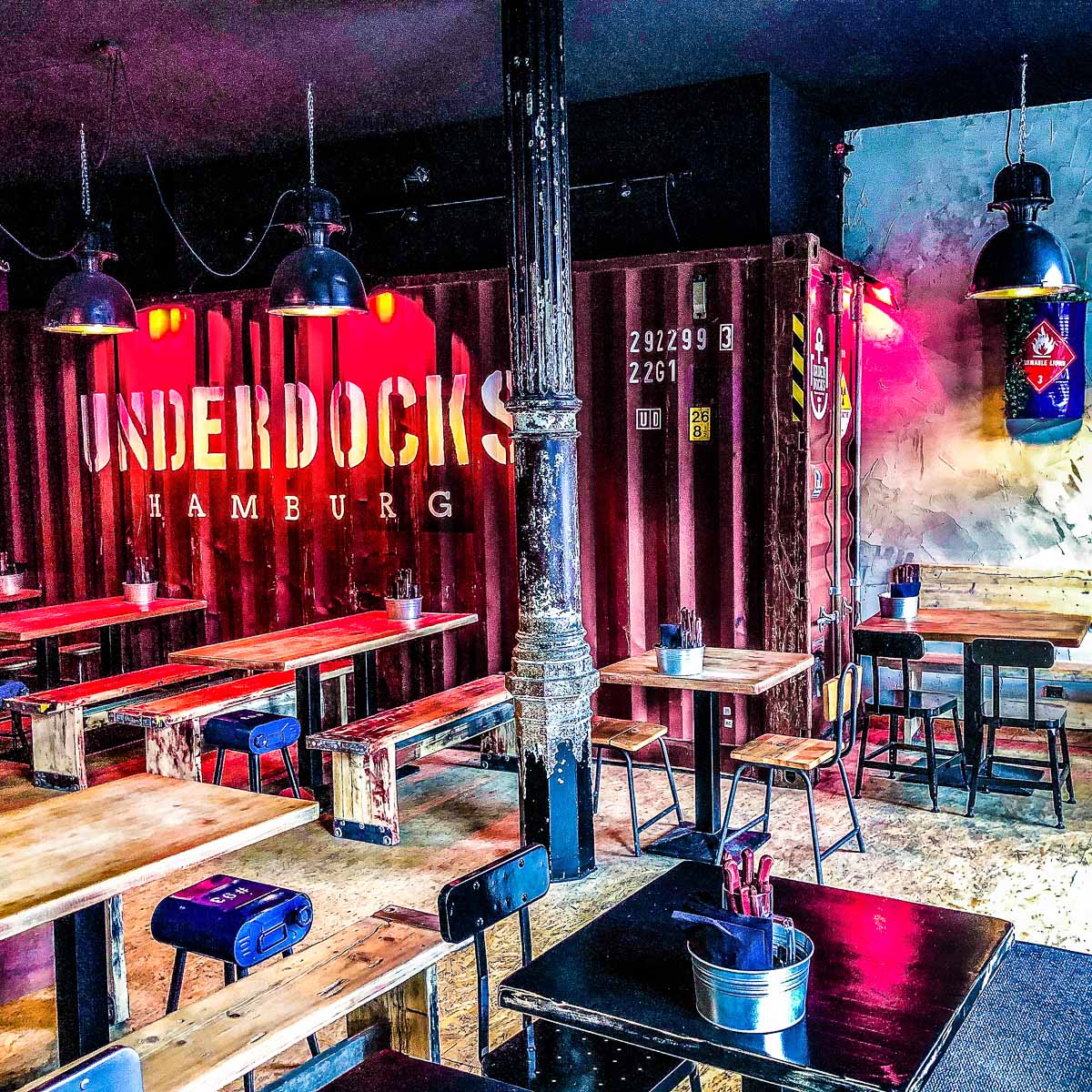 Fischbrötchen bei Underdocks in Hamburg-St.Pauli-13