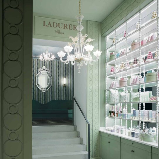 Ladure bei The Corner in Berlin-Charlottenburg-5