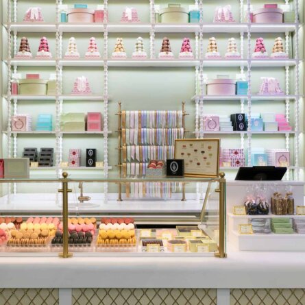 Ladure bei The Corner in Berlin-Charlottenburg-7