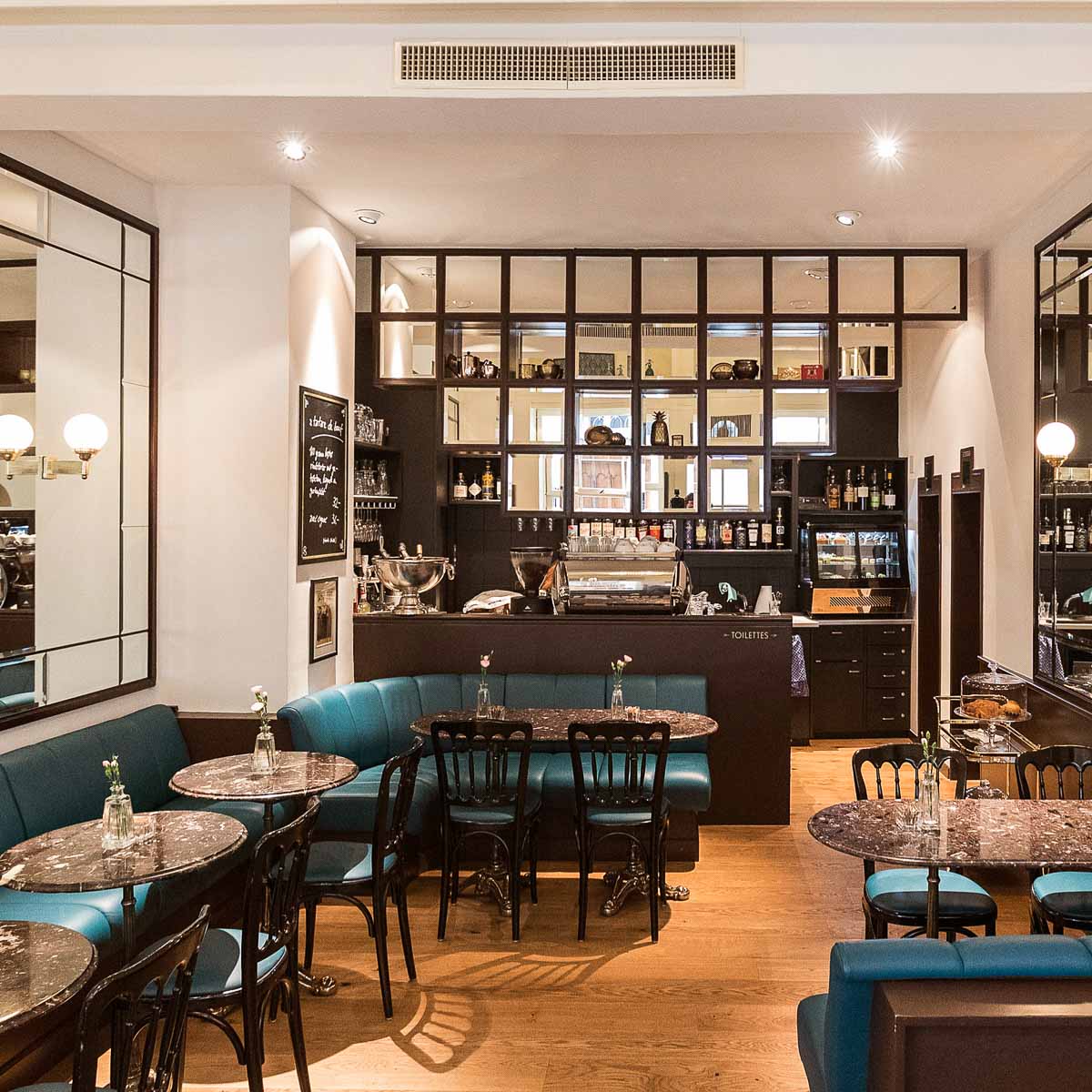 Montmartre in der Weggengasse in Zürich-3