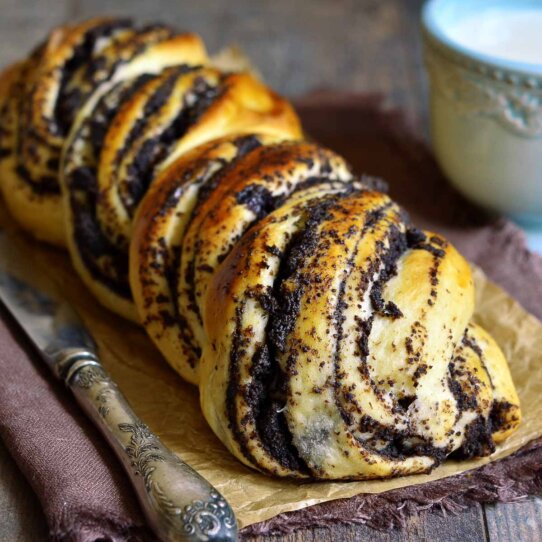 Yast roll with poppy seed. Yast roll with poppy seed.