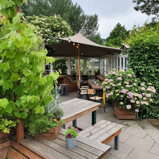 Café Little Amsterdam in Hamburg-Hoheluft-1 Café Little Amsterdam in Hamburg-Hoheluft-1