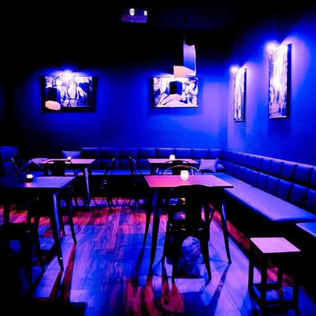 Sharlie Cheen Bar Brunenstarße in Berlin-Mitte-3