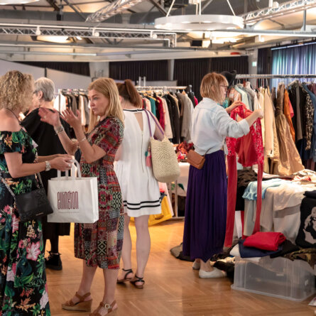 Flohmarkt im Ellington Hotel Berlin-7